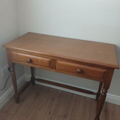 dressing table