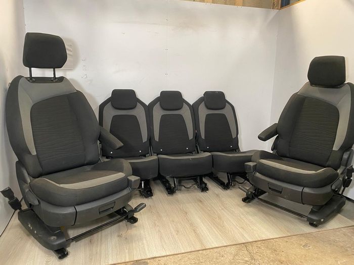 2015 Citroen Picasso seats set