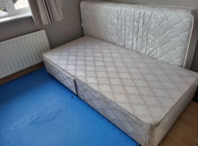 bed base