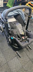Doona X plus isofix