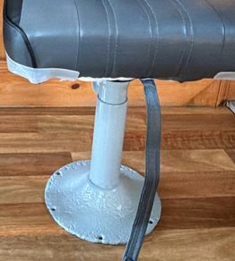 Boat Seat Pedestal / Leg