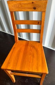 Dining solid wood chairs in pine