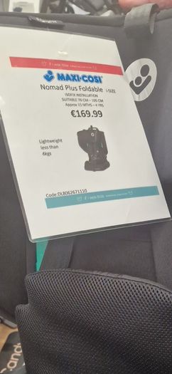 Maxi Cosi Nomad car seat
