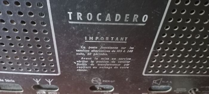 vintage radio Sonolor Trocadero works