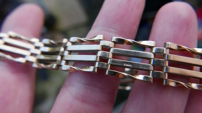 Vintage Gold 375 Bangle Bracelet Heart Locket 9 Ct Gold 15,0g