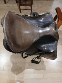 Saddle