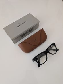 Ray-Ban Meta Wayfarer Smart Gen 2 Glasses | Transitions | Matte Black Medium | Like New