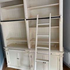 Large display/book case