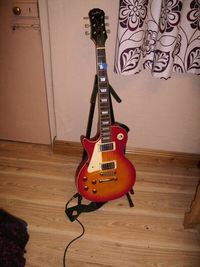Epiphone Les Paul (Left Hand)