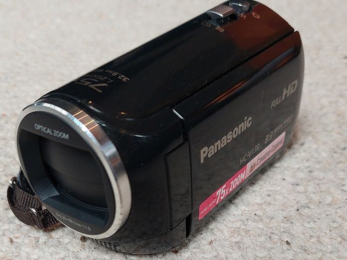 Panasonic HC-V130 Camcorder