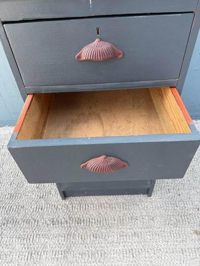 Vintage 4-Drawer Bedside Chest - Farrow & Ball Railings