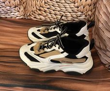ladies Trainers