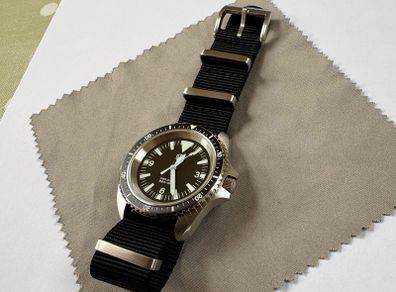 Watchdives WD1980 V3