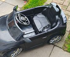 Electric ride-on car kids