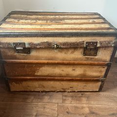 Vintage Chest