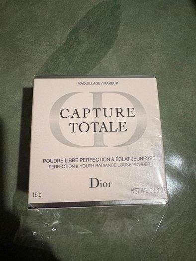 Powder /Dior / 001 / unused