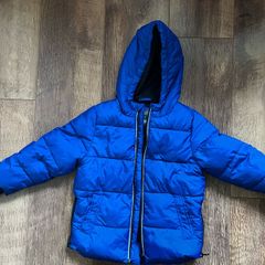 Boys winter coat size 4-5
