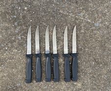 steak knives