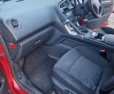 Peugeot 3008 2011