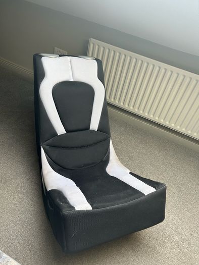 gaming chair
