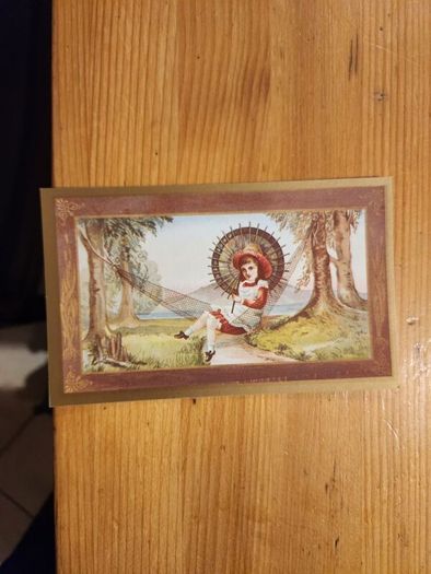 Beautiful Set Of 25 Reproduction  Vicorian Greeting Cards Of The Period 1860-1890 In Presentation Box. In Very Good Condition.