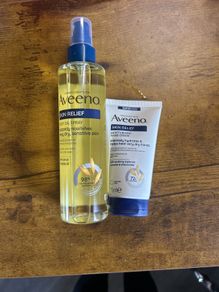 Aveeno  set