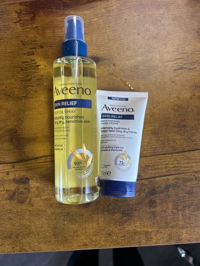 Aveeno  set