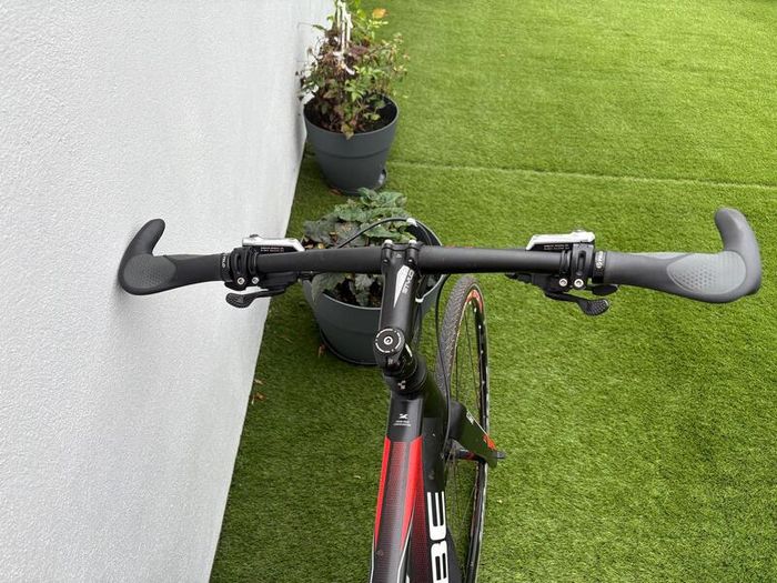 Cube hybrid bike