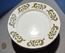 Sampson Bridgwood Plates x 8