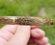 Vintage Ladies 18CT GOLD PLATED Bangle Bracelet