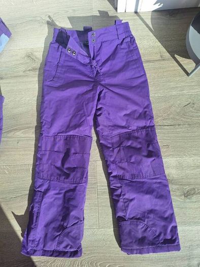 Age 9-10 girls ski bundle from Mountain Warehouse