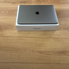 MacBook Air 2020