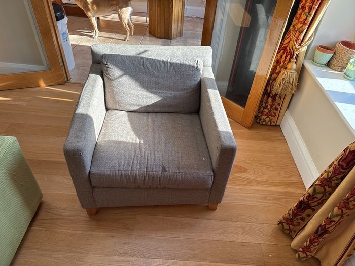 Free Arm Chair