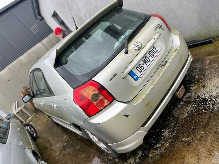 Toyota corolla e12