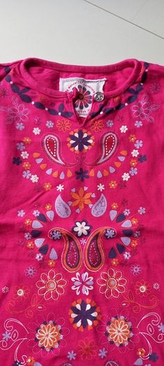 Girls T-shirts
