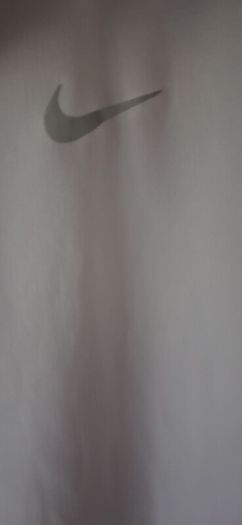 Nike top size small