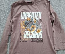 NEW.NEXT boy's top.age 12