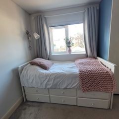 Oxford bed with guest bed & storage