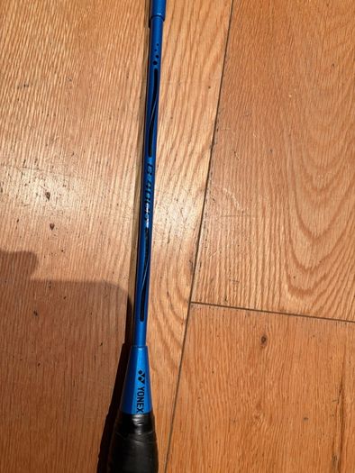 2 x Yonex B4000 Badminton Rackets
