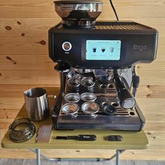 Sage Barista Touch Black Truffle with Accessories