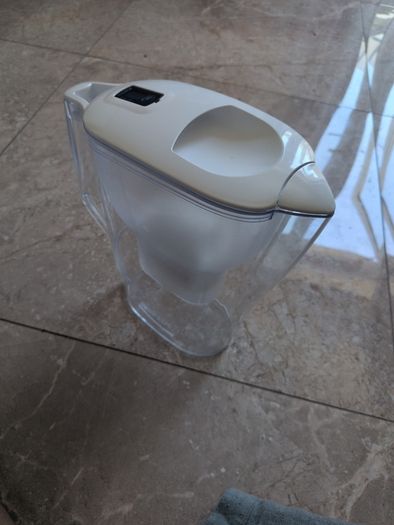 Brita Water filter jug with new filter