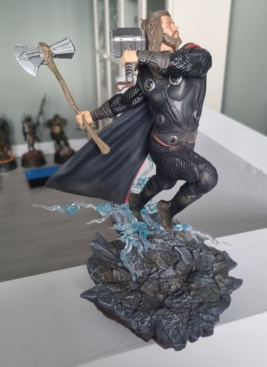 Iron Studios Avengers Endgame Thor 1/10 scale polystone statue