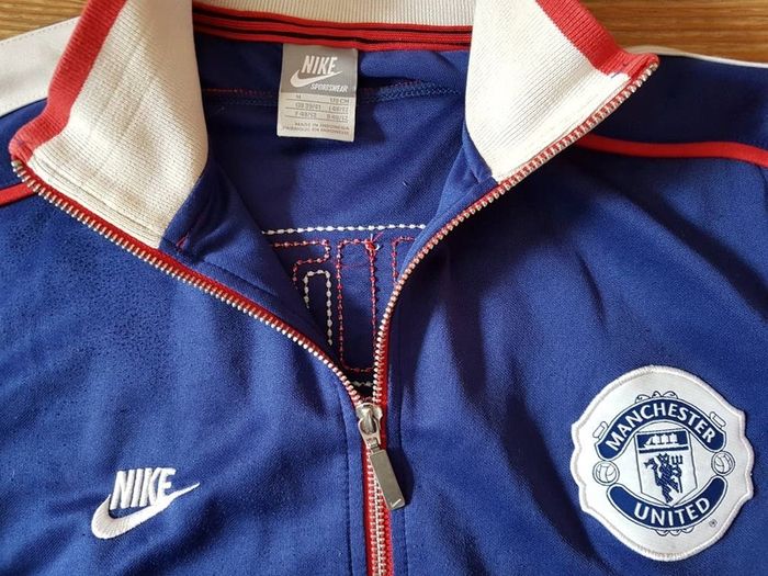 Vintage Retro Nike Zipper Jumper Manchester United football soccer Size M