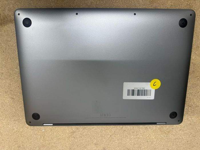 Apple Macbook Pro 13.3"-M2-16GB RAM-500GB SSD-Excellent Condition