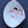 A Pair of Hand Painted Chinese Decorative Clam Shells Image 3