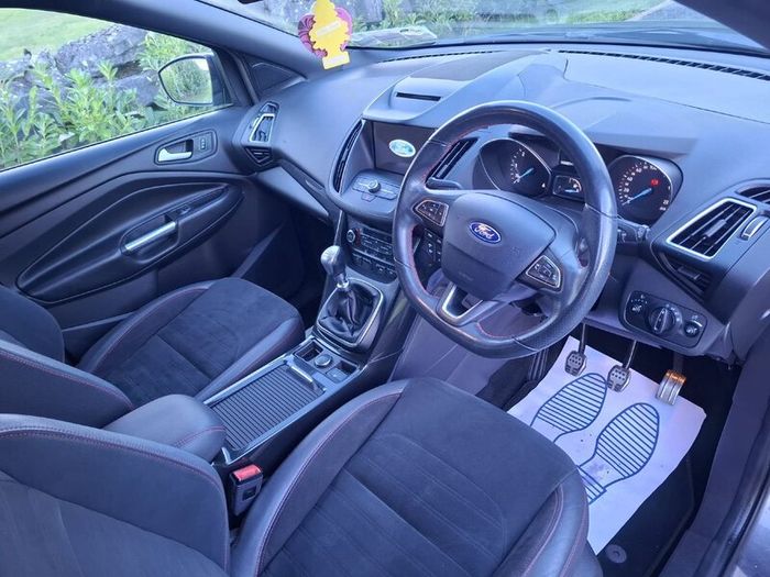 Ford Kuga 2019- ST-Line  Grey  1.5 TDCi Diesel