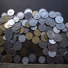 Lot of 590 grams of Italian coins