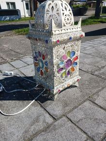 Table lamp