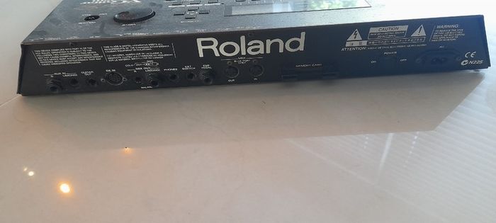 Roland VG8 pedal