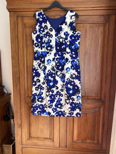Ladies dress